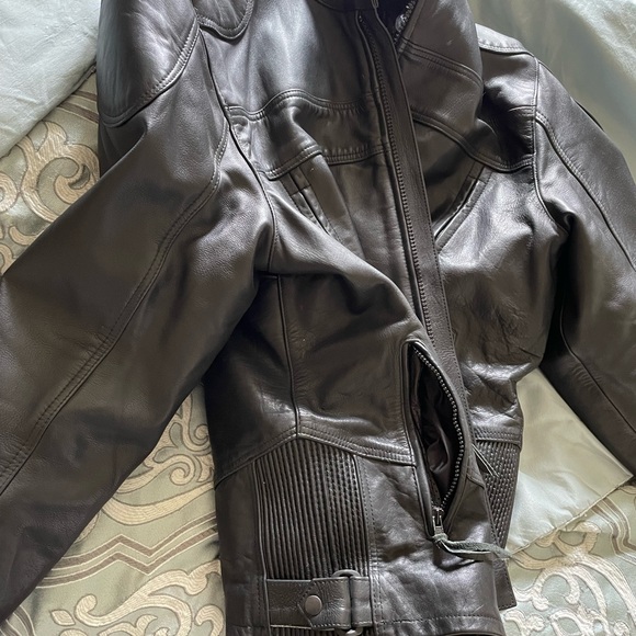 Men's 3XL leather jacket - Picture 3 of 4